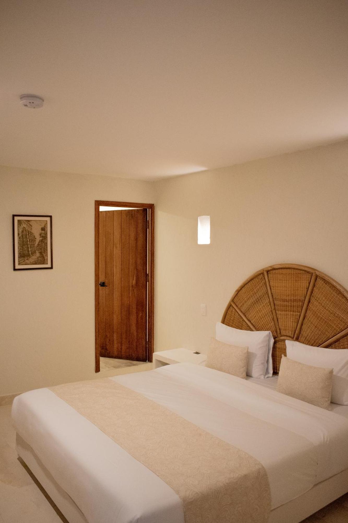 Casa Noa Colonial Rooms Картахена Экстерьер фото
